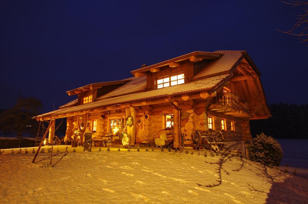 Holzhaus Lugerhof Daire Roding Dış mekan fotoğraf