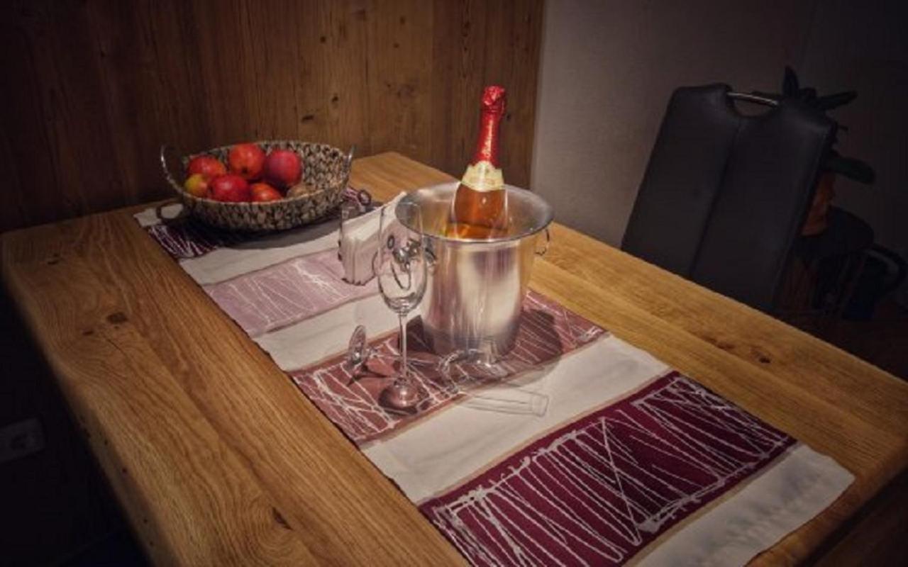 Holzhaus Lugerhof Daire Roding Dış mekan fotoğraf